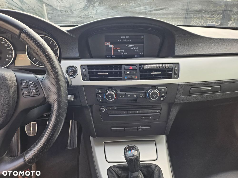 BMW Seria 3 320i Edition Exclusive - 15