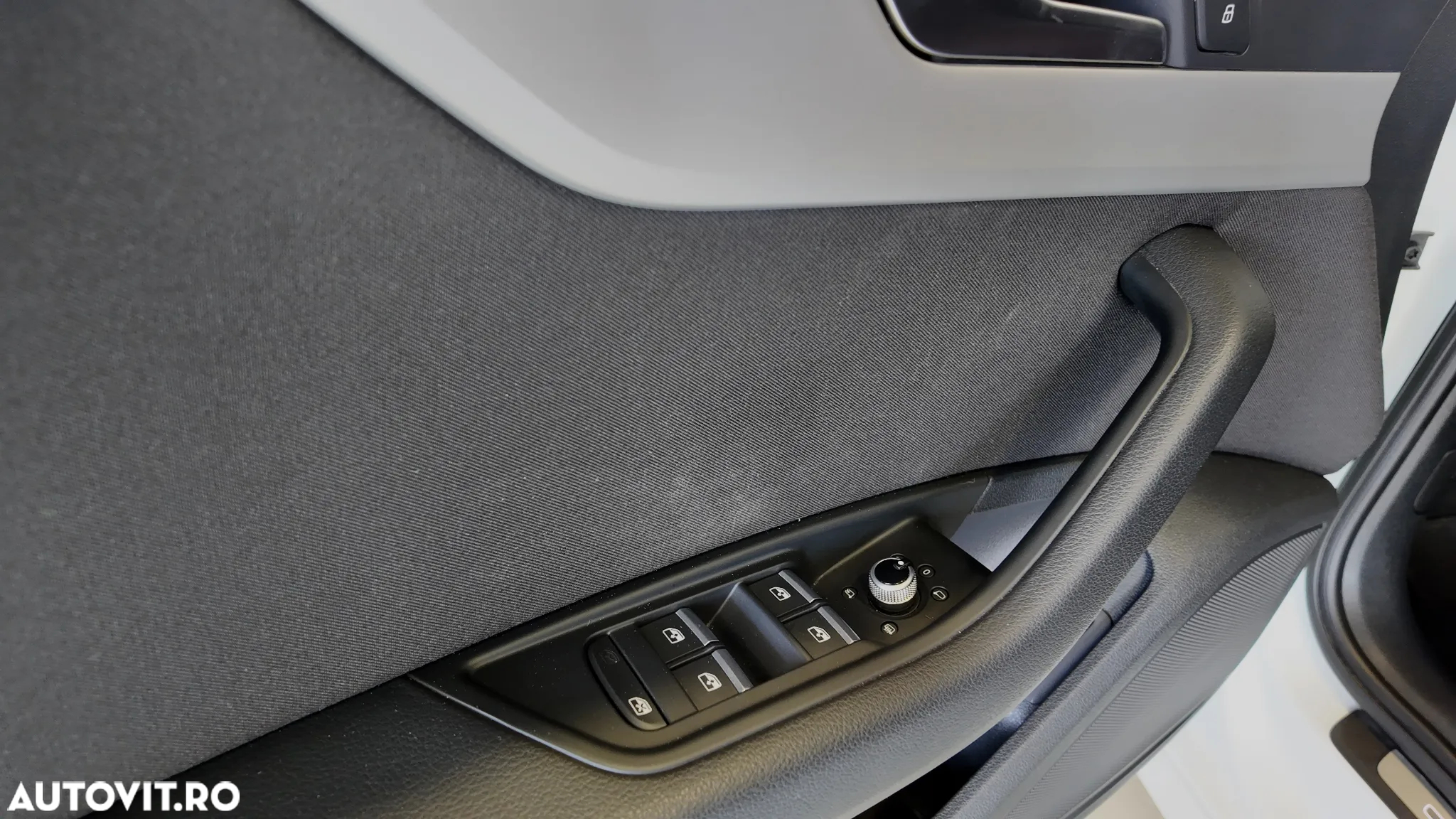 Audi A4 40 TDI S tronic S line - 20