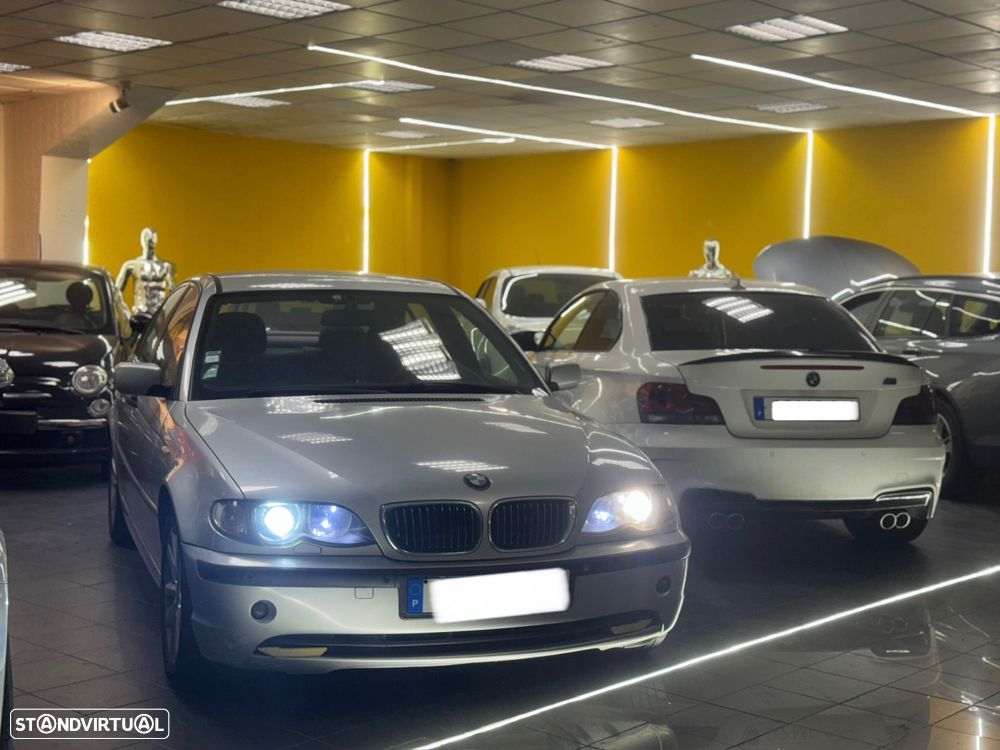 BMW 320 d Sport - 11