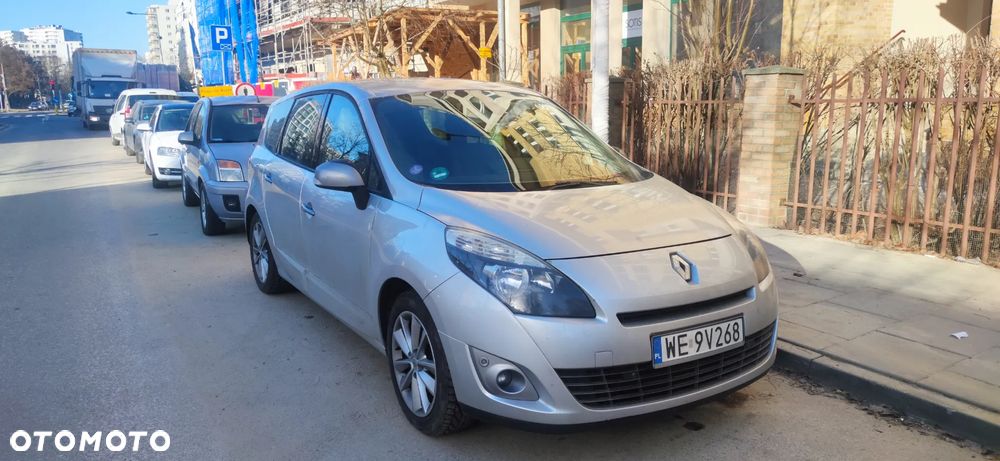 Renault Scenic - 2