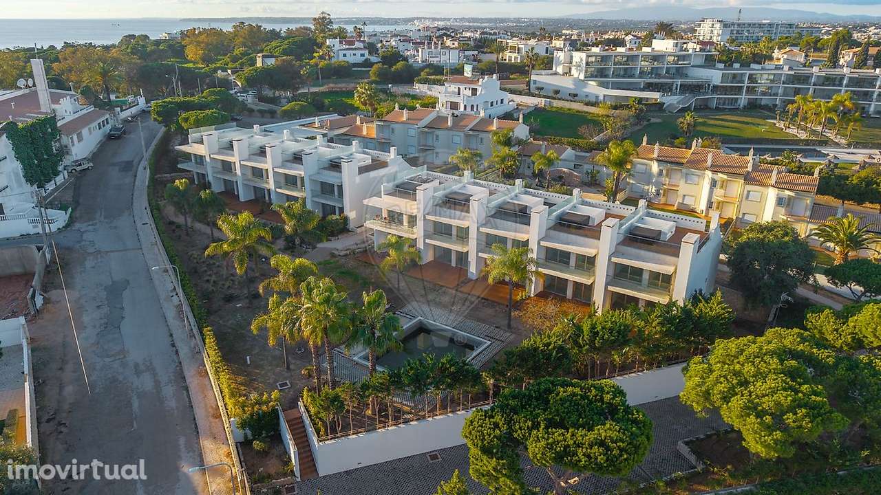 Moradia T2 para venda - Grande imagem: 2/37