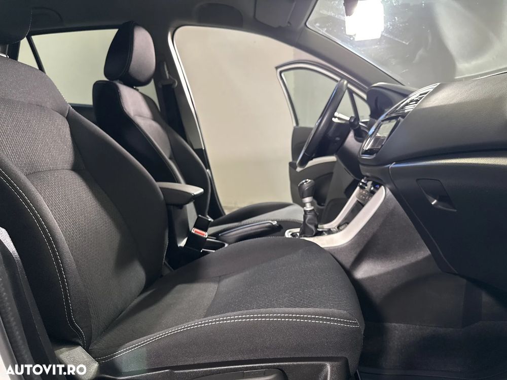 Suzuki SX4 - 12