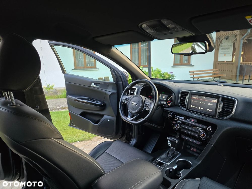 Kia Sportage 2,0 CRDI AWD GT Line - 17
