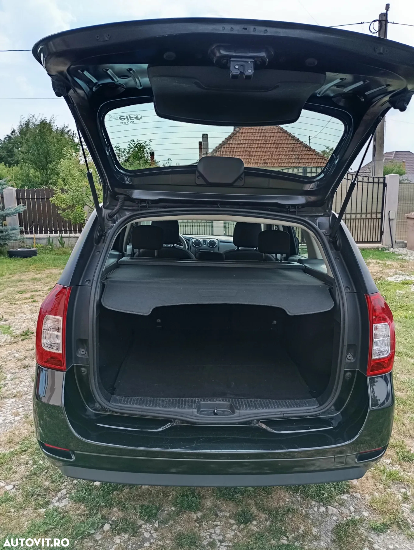 Dacia Logan MCV 1.2 16V 75 Laureate - 6