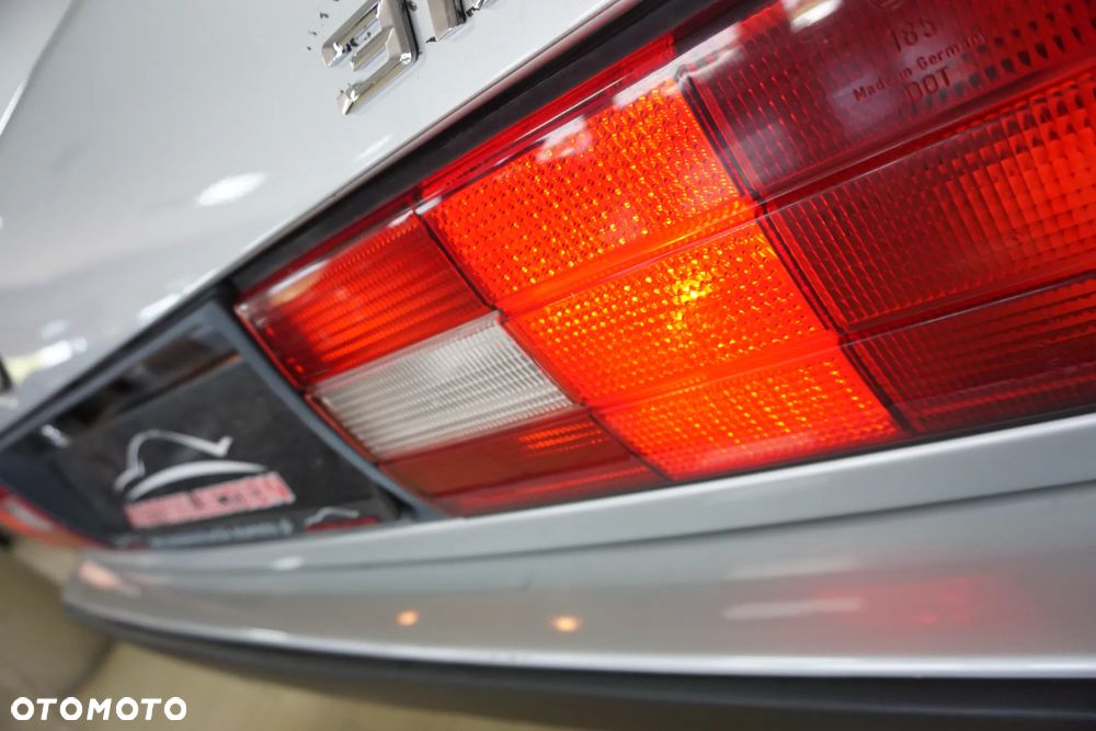 BMW Seria 3 316i - 21