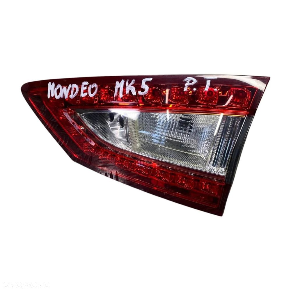 LAMPA PRAWA TYŁ W KLAPĘ FORD MONDEO MK5 KOMBI DS73-13A602-GG - 1
