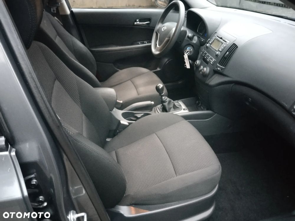 Hyundai i30 1.6 blue Comfort - 16