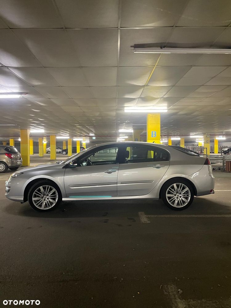 Renault Laguna 2.0 dCi Initiale - 3