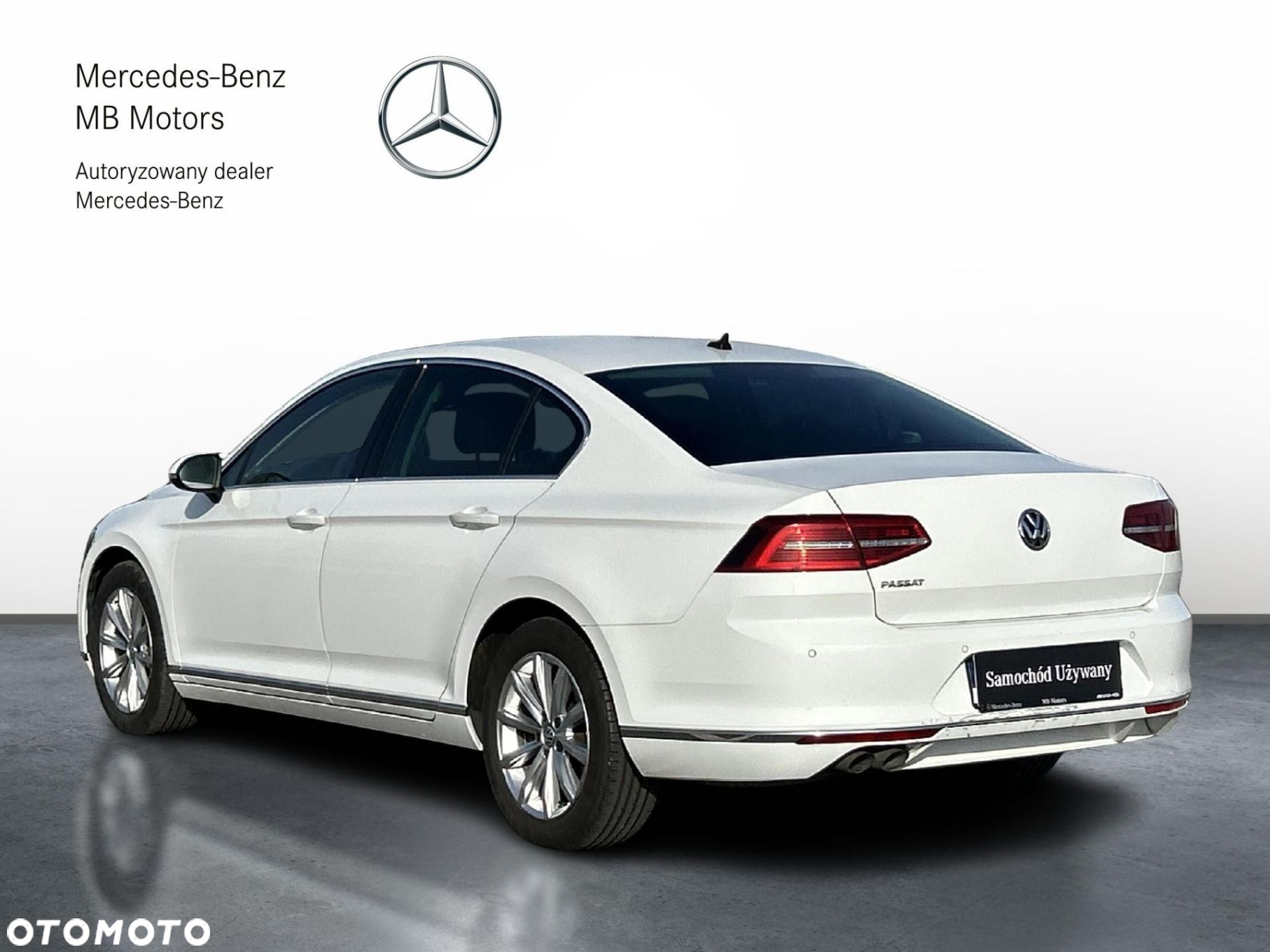 Volkswagen Passat - 4