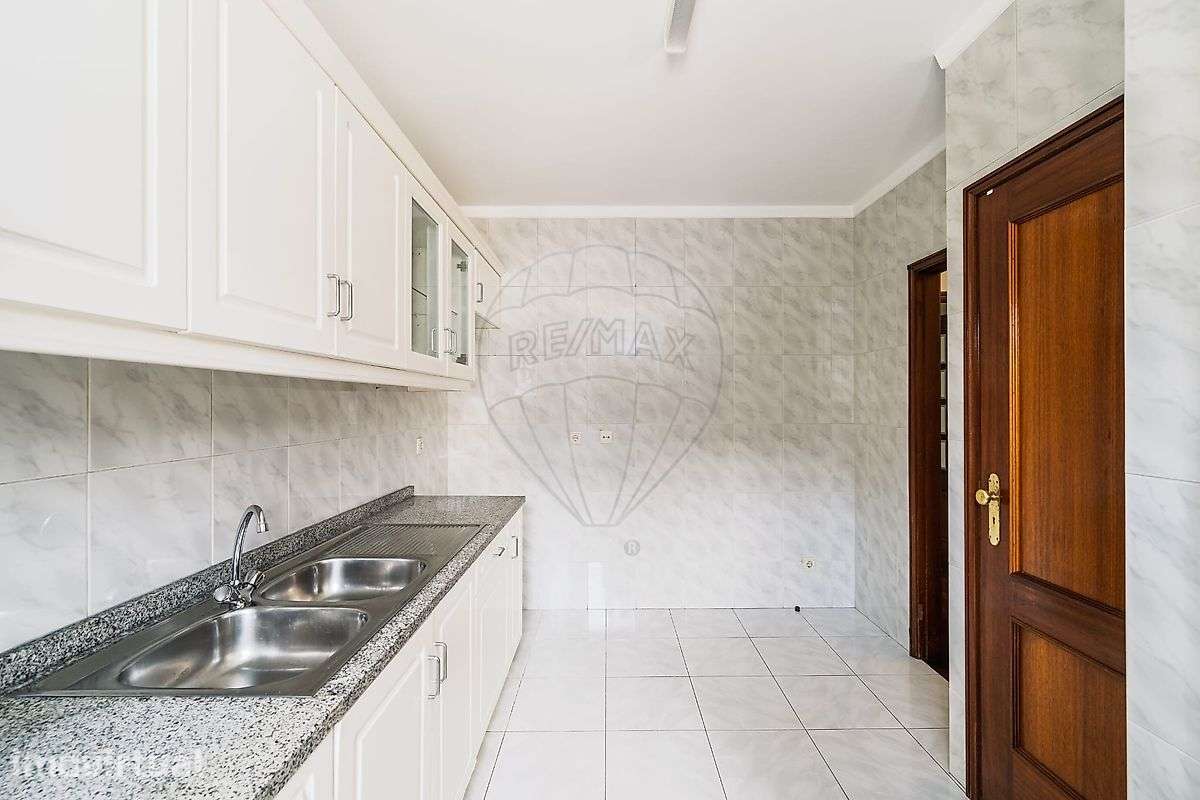 Apartamento T2 para arrendamento - Grande imagem: 4/17