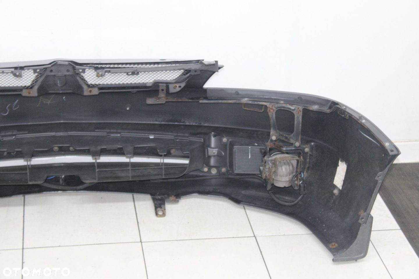 MITSUBISHI LANCER VII LIFT SPORT PRZÓD PRZEDNI  GRILL A39B - 12