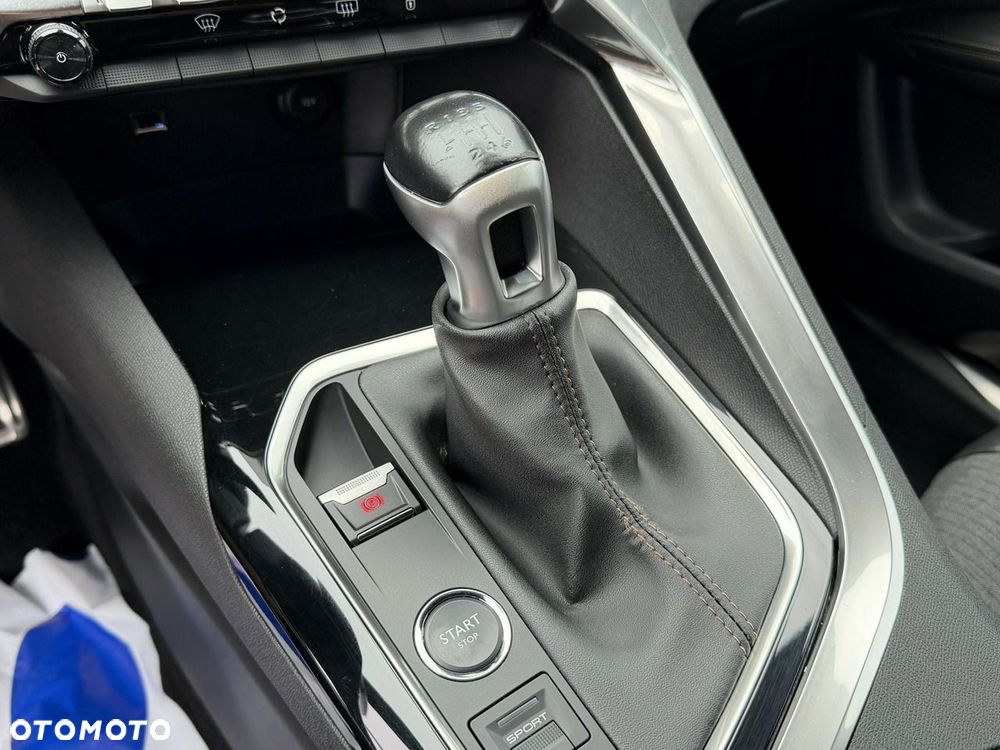Peugeot 5008 1.2 PureTech GT S&S - 26