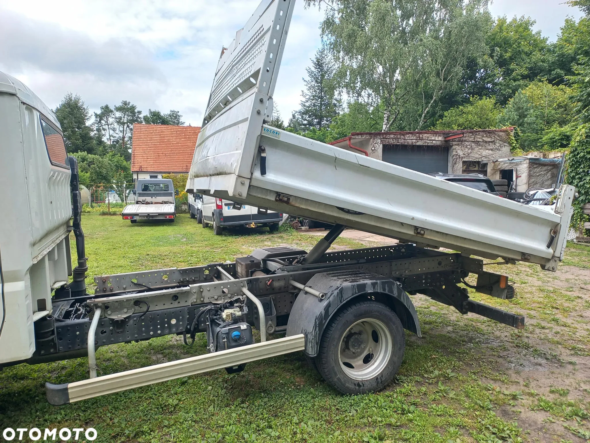Mitsubishi FUSO CANTER - 6