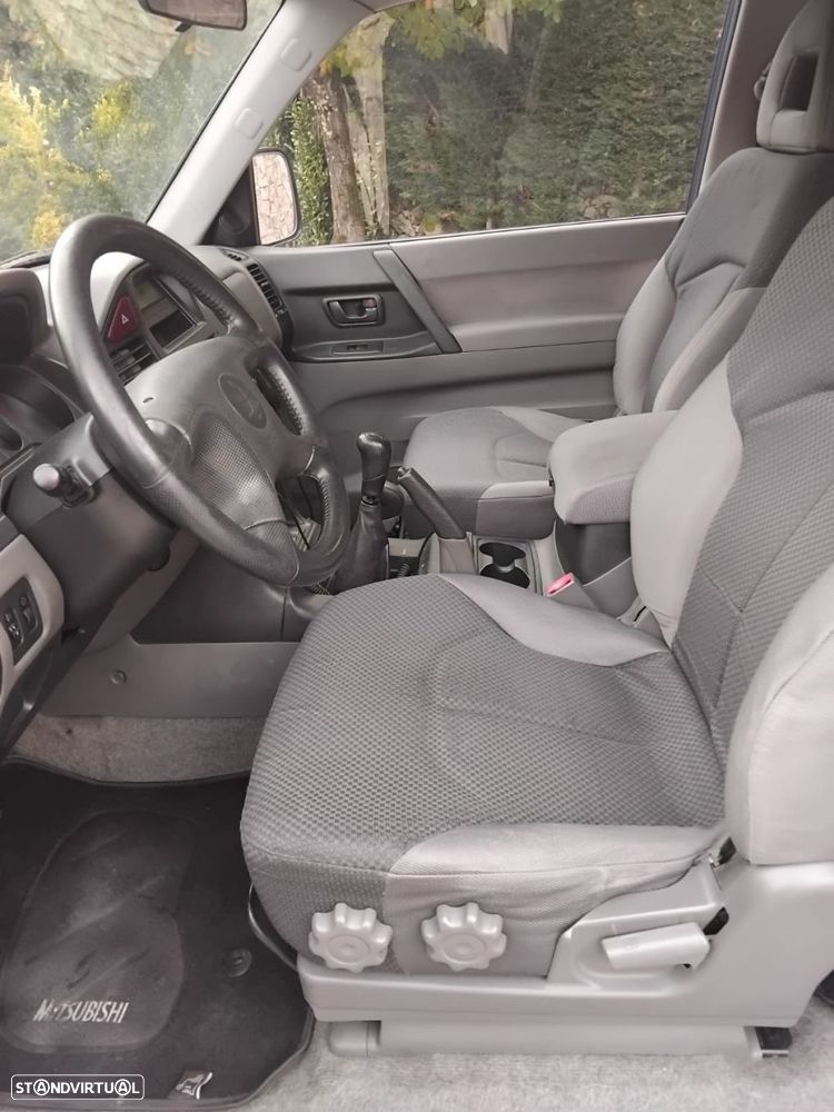 Mitsubishi Pajero 3.2 DI-D GLS ABS - 7
