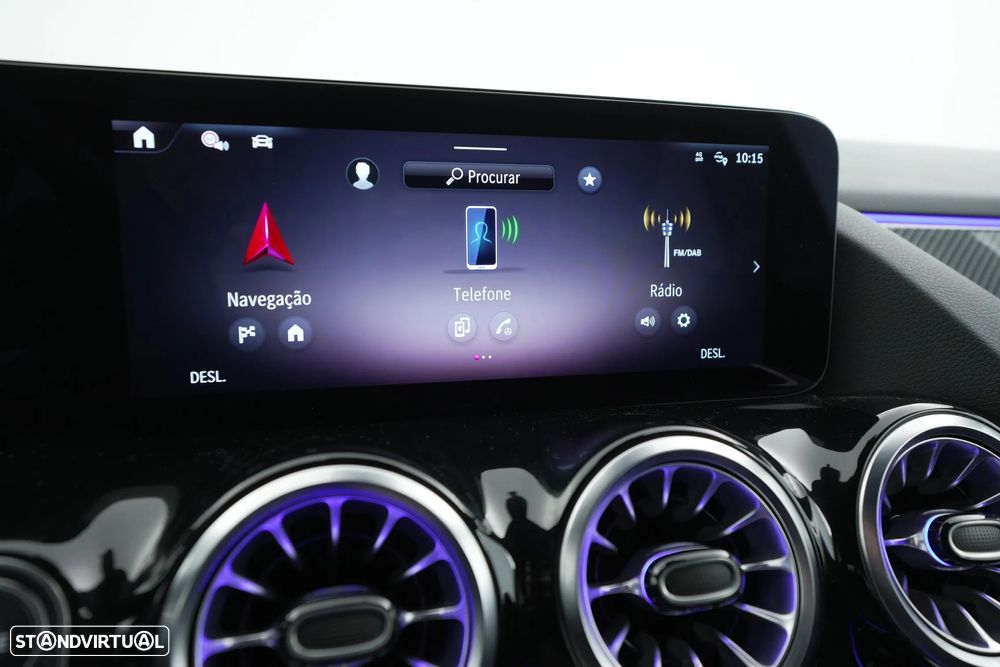 Mercedes-Benz GLA 180 d AMG Line - 17