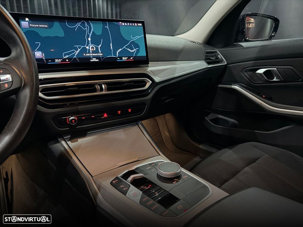 BMW 320 e Line Sport Auto - 18