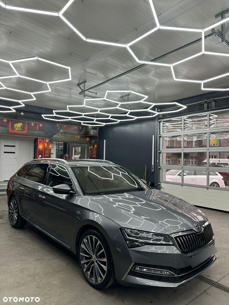 Skoda Superb 2.0 TDI SCR 4x4 L&K DSG - 3