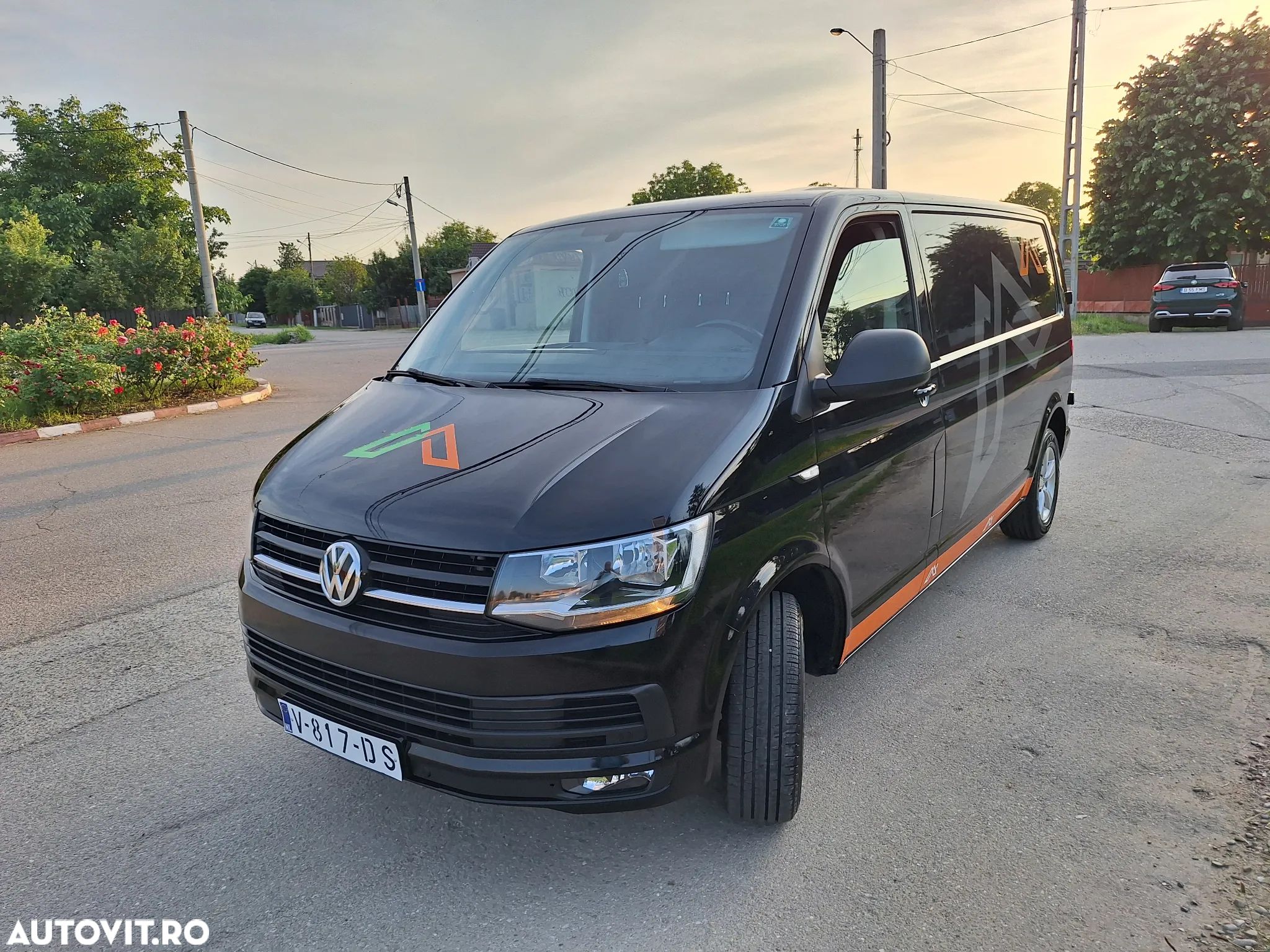 Volkswagen Transporter Kombi T6 2.0 TDI 84 kW KR - 1