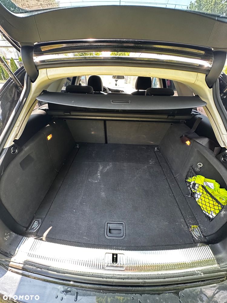 Audi A4 Avant 2.0 TDI DPF Ambiente - 9