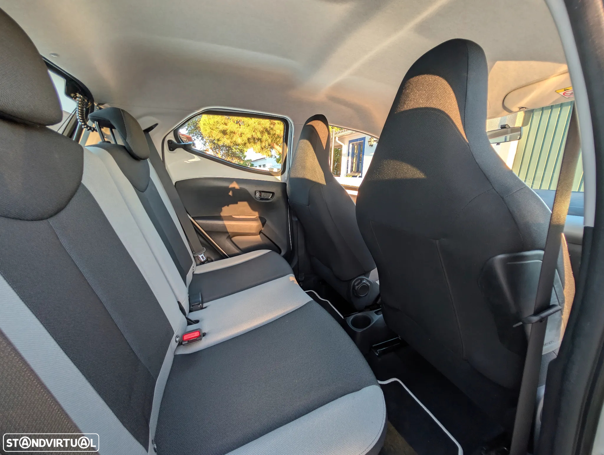 Toyota Aygo 1.0 X-Play+AC+X-Touch - 17
