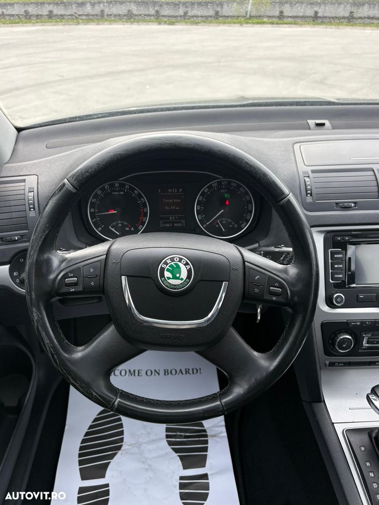 Skoda Octavia 2.0 TDI Business DSG - 18