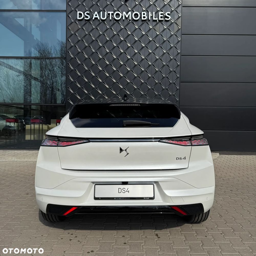 DS Automobiles DS 4 1.2 mHEV Pallas eDCS6 - 7
