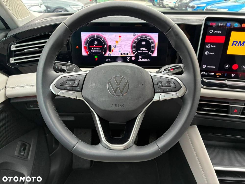 Volkswagen Tiguan - 14