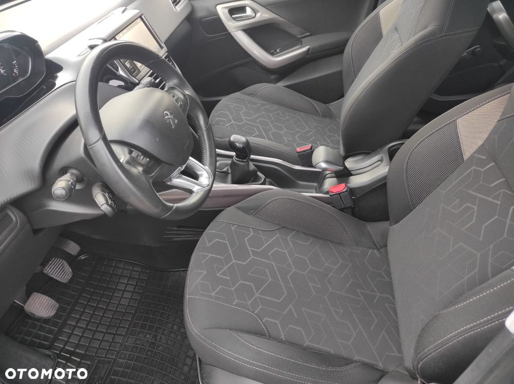 Peugeot 2008 1.6 BlueHDi Active - 10