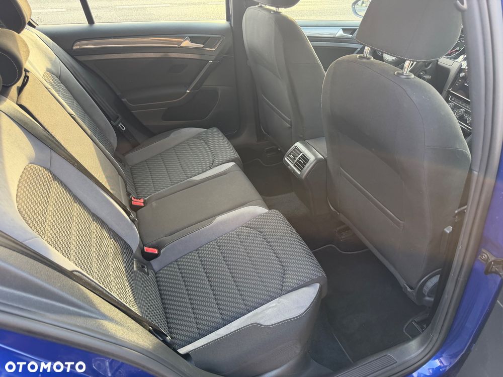 Volkswagen Golf 1.4 TSI BMT Highline DSG - 24