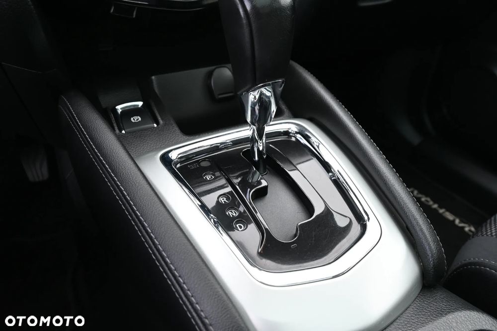 Nissan Qashqai 1.2 DIG-T Xtronic TEKNA - 38