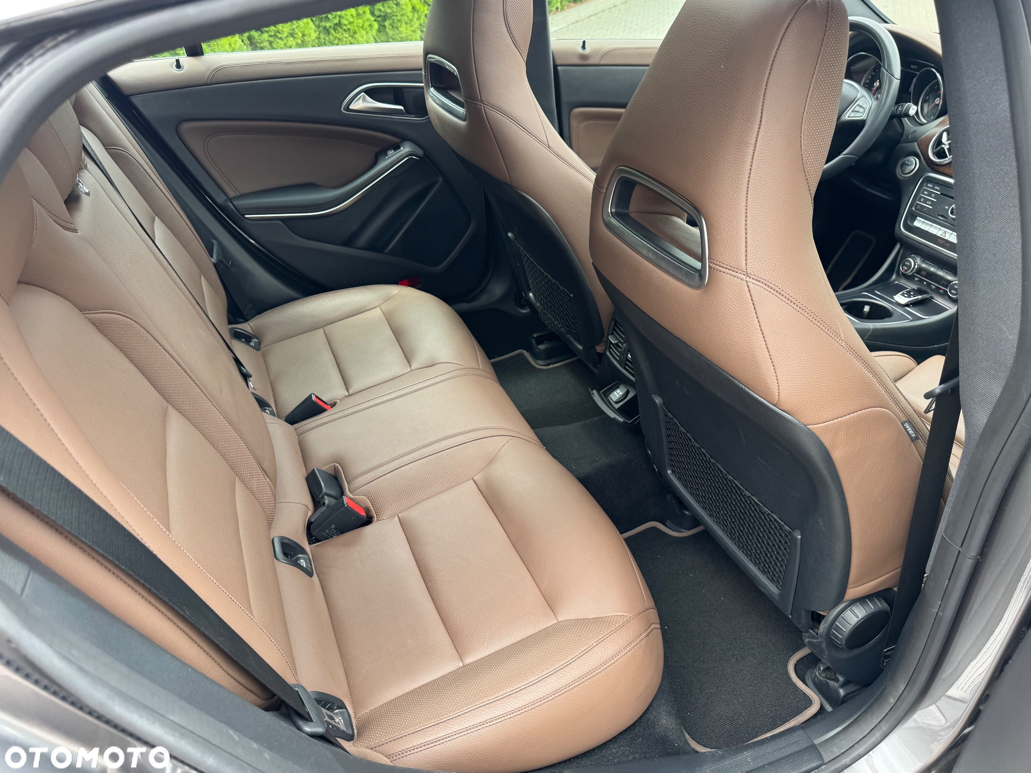 Mercedes-Benz CLA 220 d 4-Matic - 32