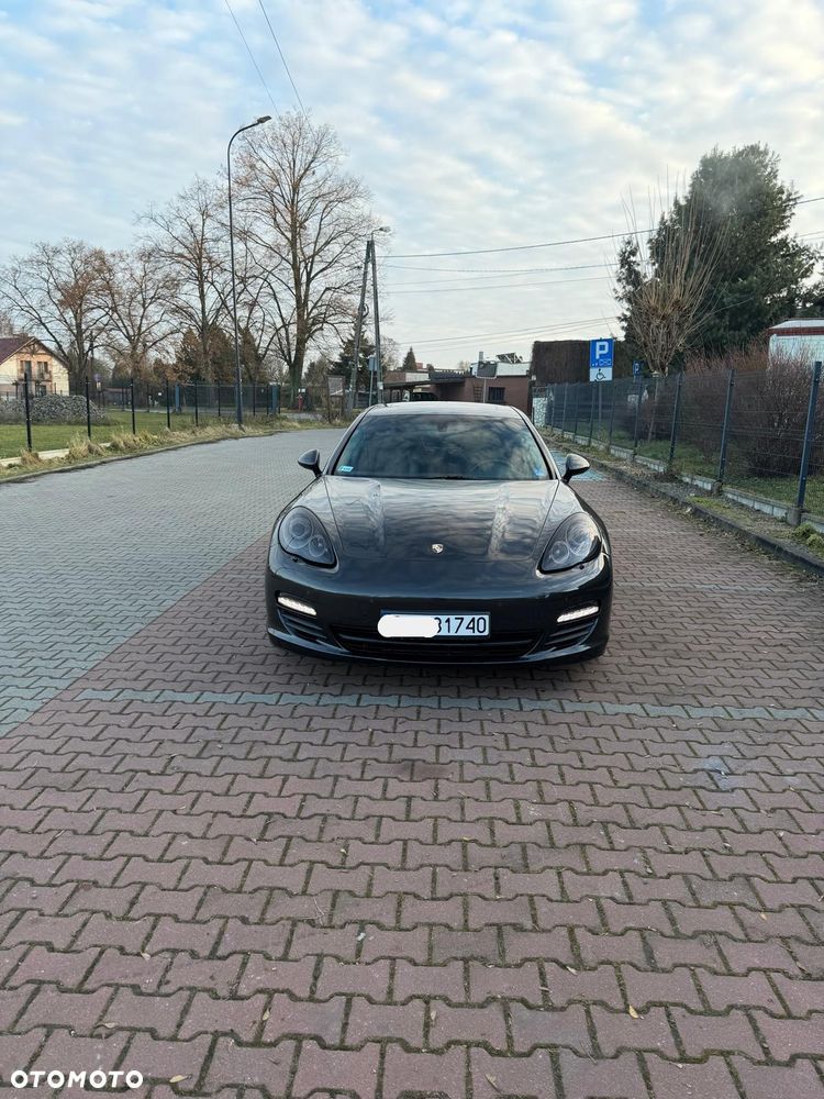 Porsche Panamera Diesel - 1