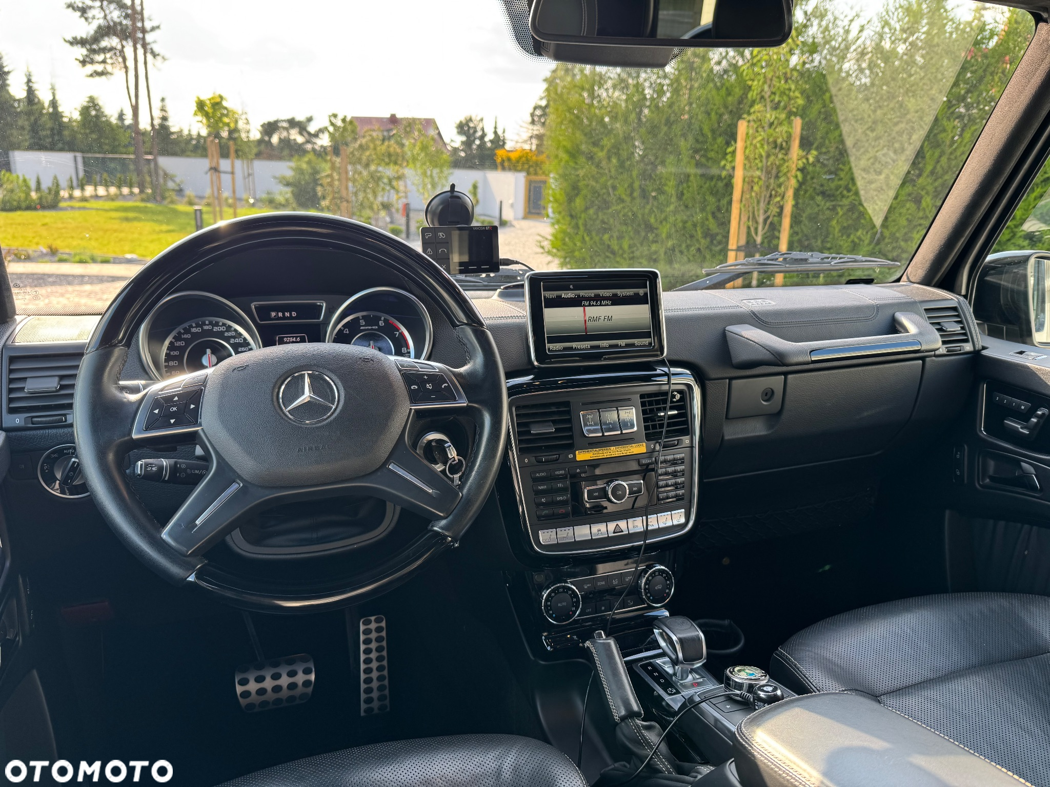 Mercedes-Benz Klasa G 63 AMG L - 36