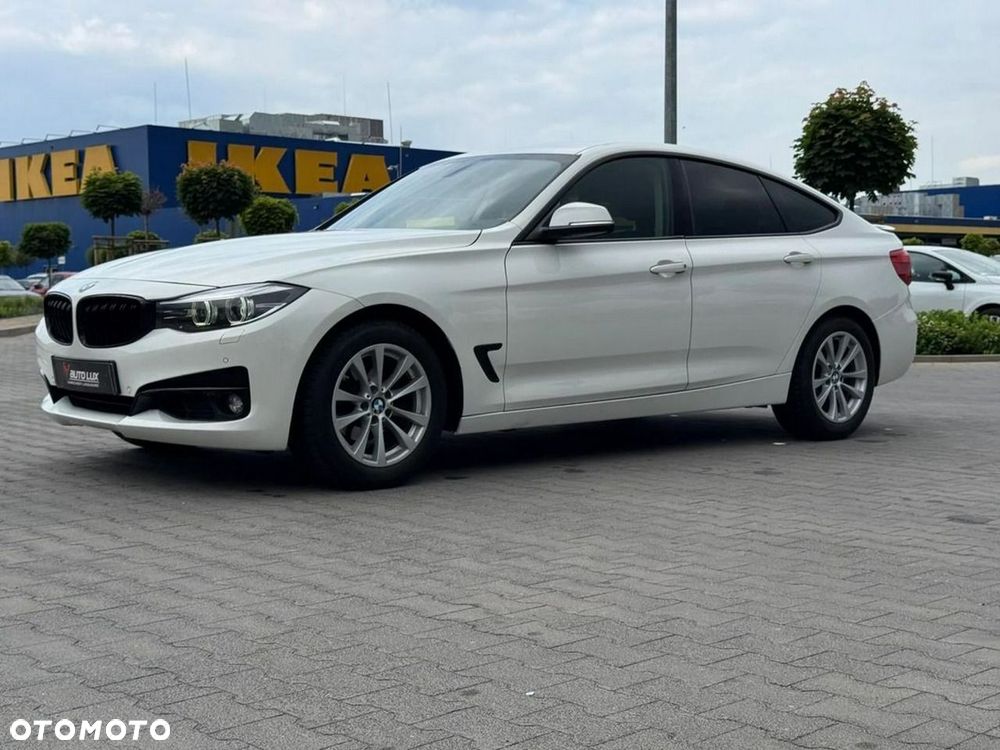 BMW 3GT 320i xDrive - 32