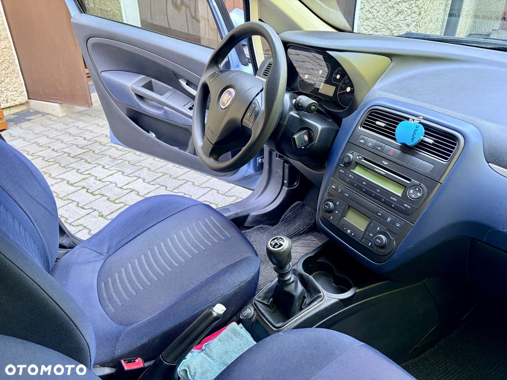 Fiat Punto 1.2 8V - 10