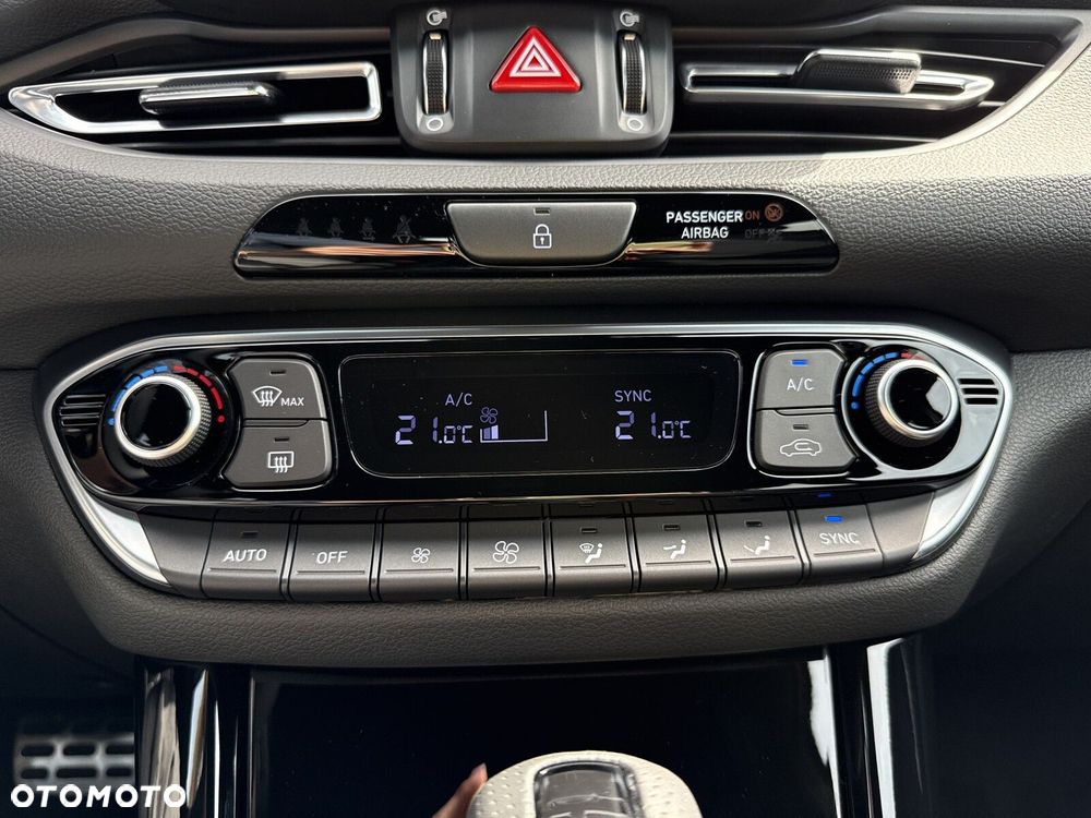Hyundai i30 - 27