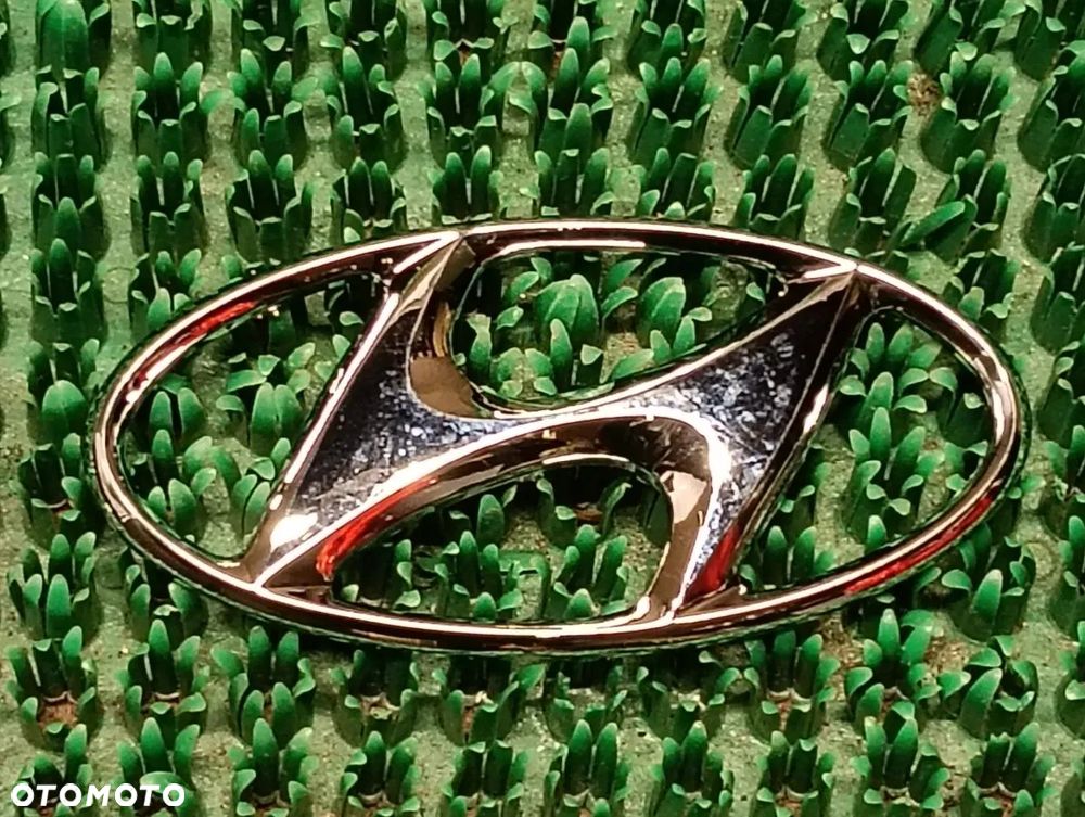 HYUNDAI ACCENT 99-05r Znaczek Emblemat - 1