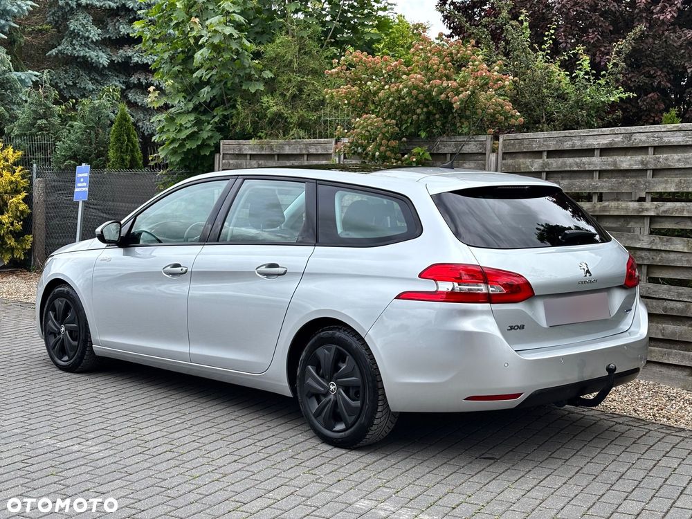 Peugeot 308 BlueHDi 120 Stop & Start Business-Line - 4