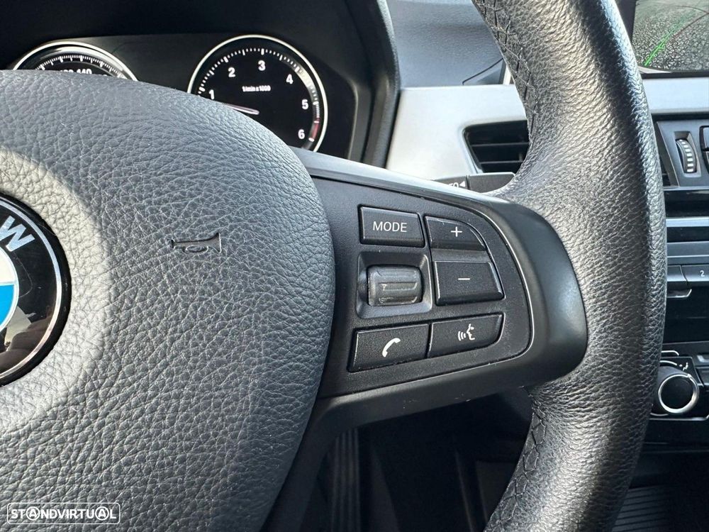 BMW X1 18 d sDrive Auto - 22