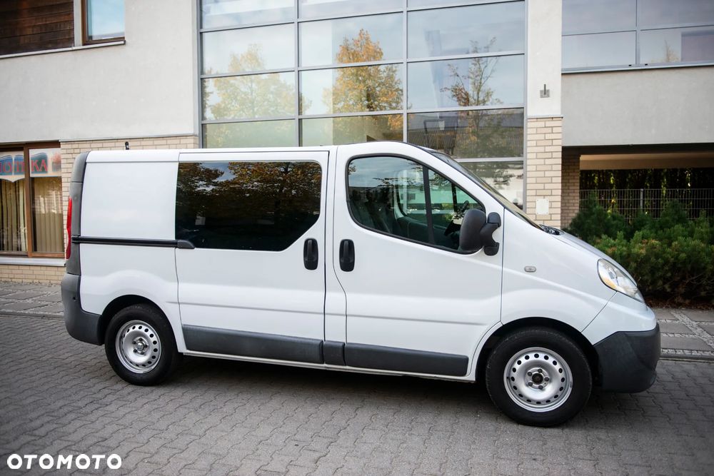 Renault Trafic 2.0 dCi 115 - 13