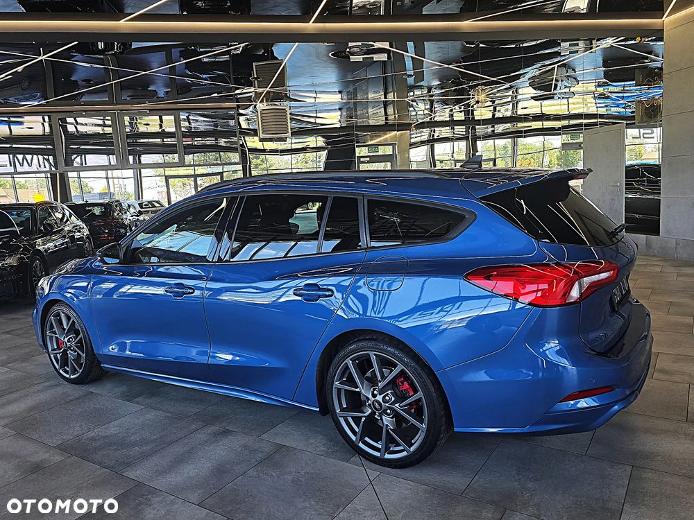 Ford Focus - 6