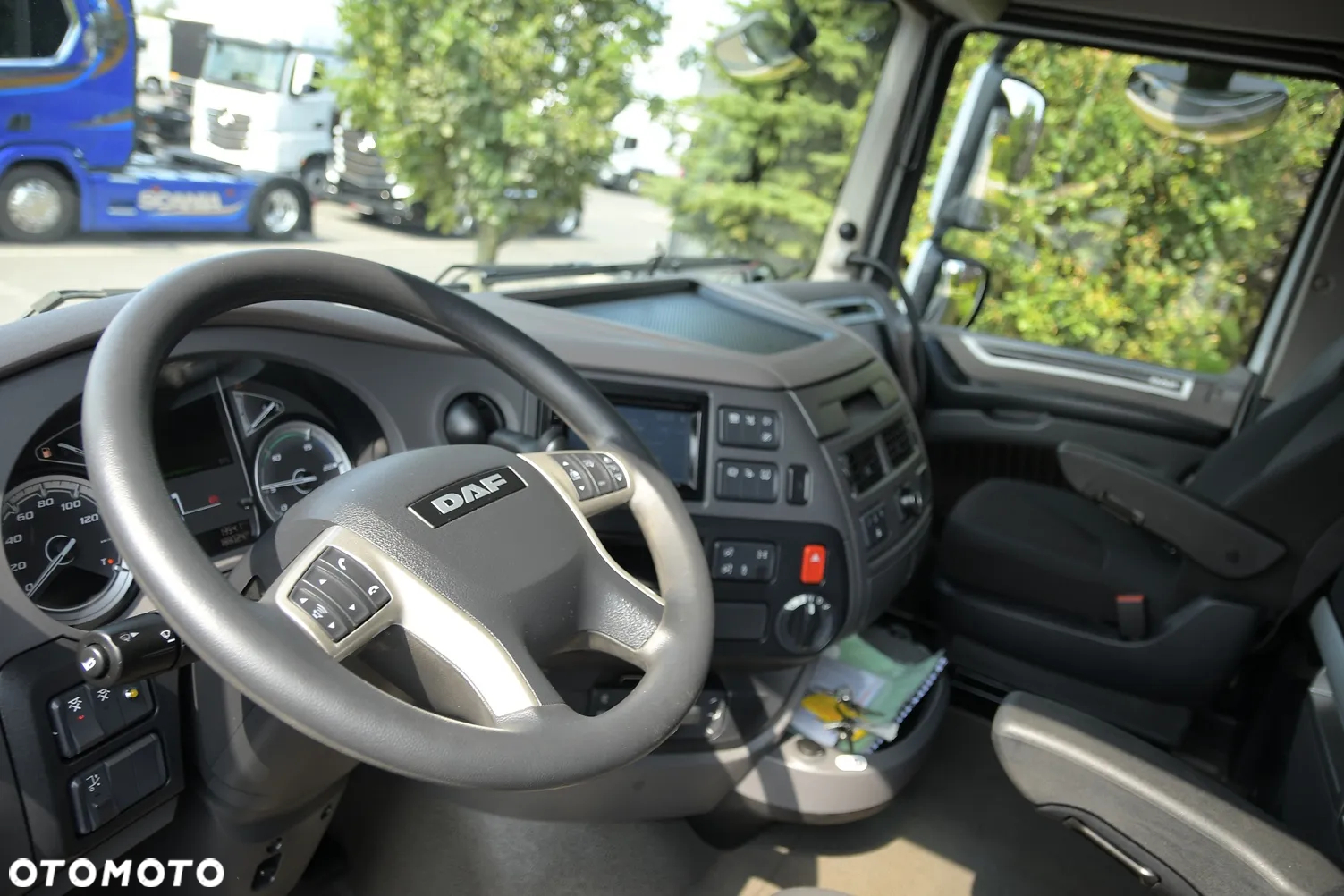 DAF XF 430/// 2022/// PRZEB: 188000 KM/// CHŁODNIA/// THERMO-KING/// WINDA/// STAN JAK NOWY! - 20