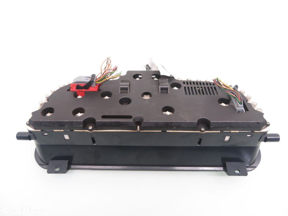 LICZNIK RENAULT LAGUNA I 1.8 (B56A/B) - F3P 724 216236674 - 2
