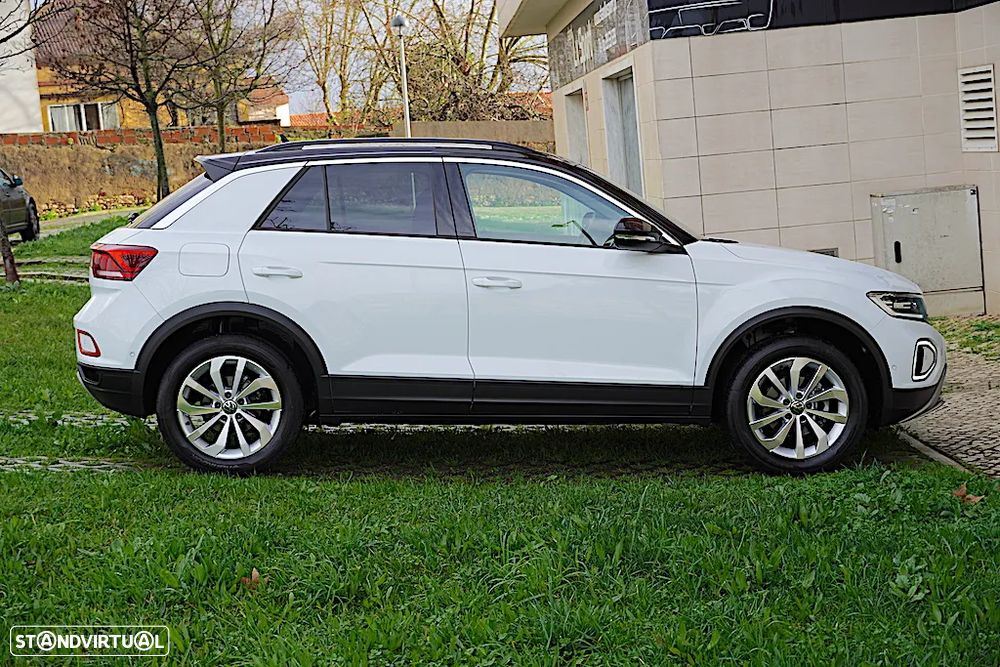 VW T-Roc 1.5 TSI Urban DSG - 10