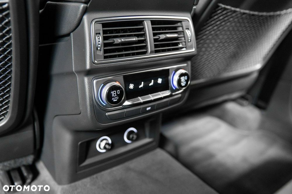 Audi Q7 - 34