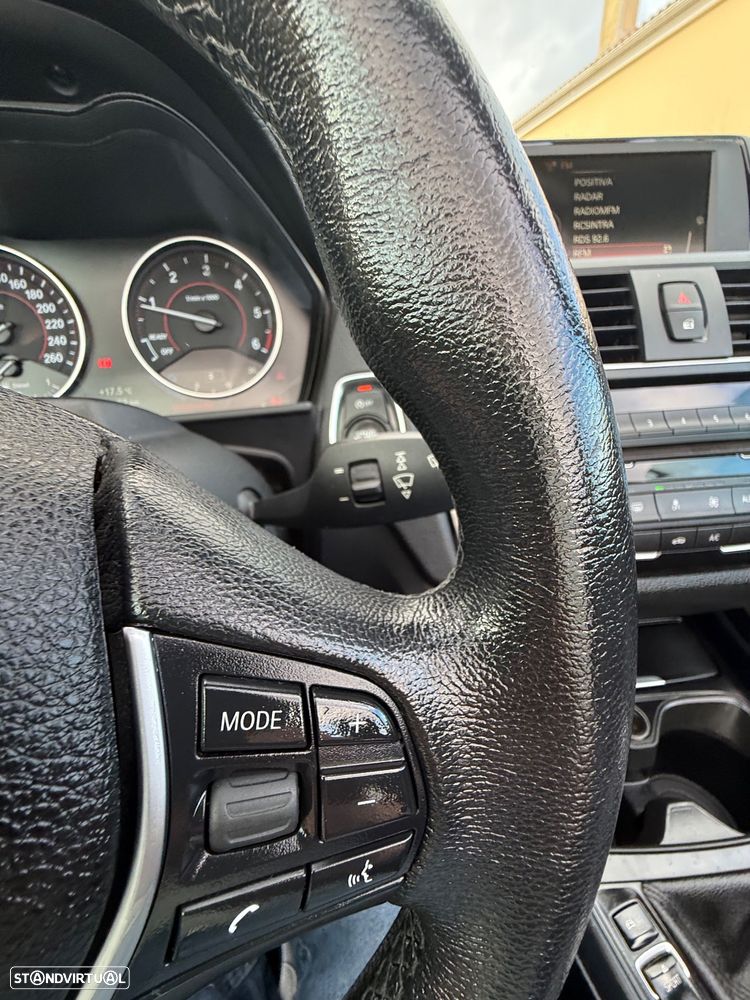 BMW 218 d Cabrio Line Sport - 22