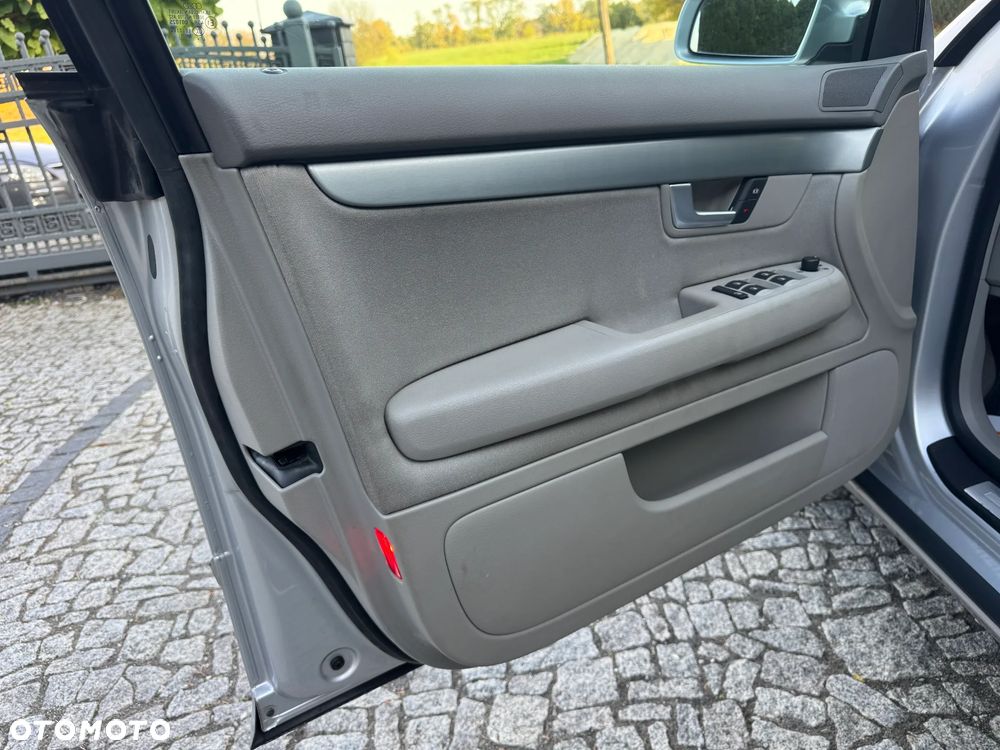 Audi A4 Avant 1.6 - 25