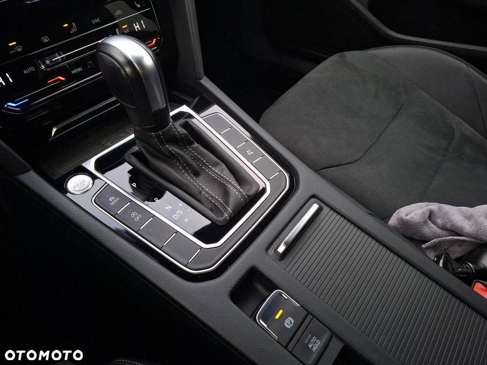 Volkswagen Arteon Shooting Brake 2.0 TDI R-Line DSG - 18