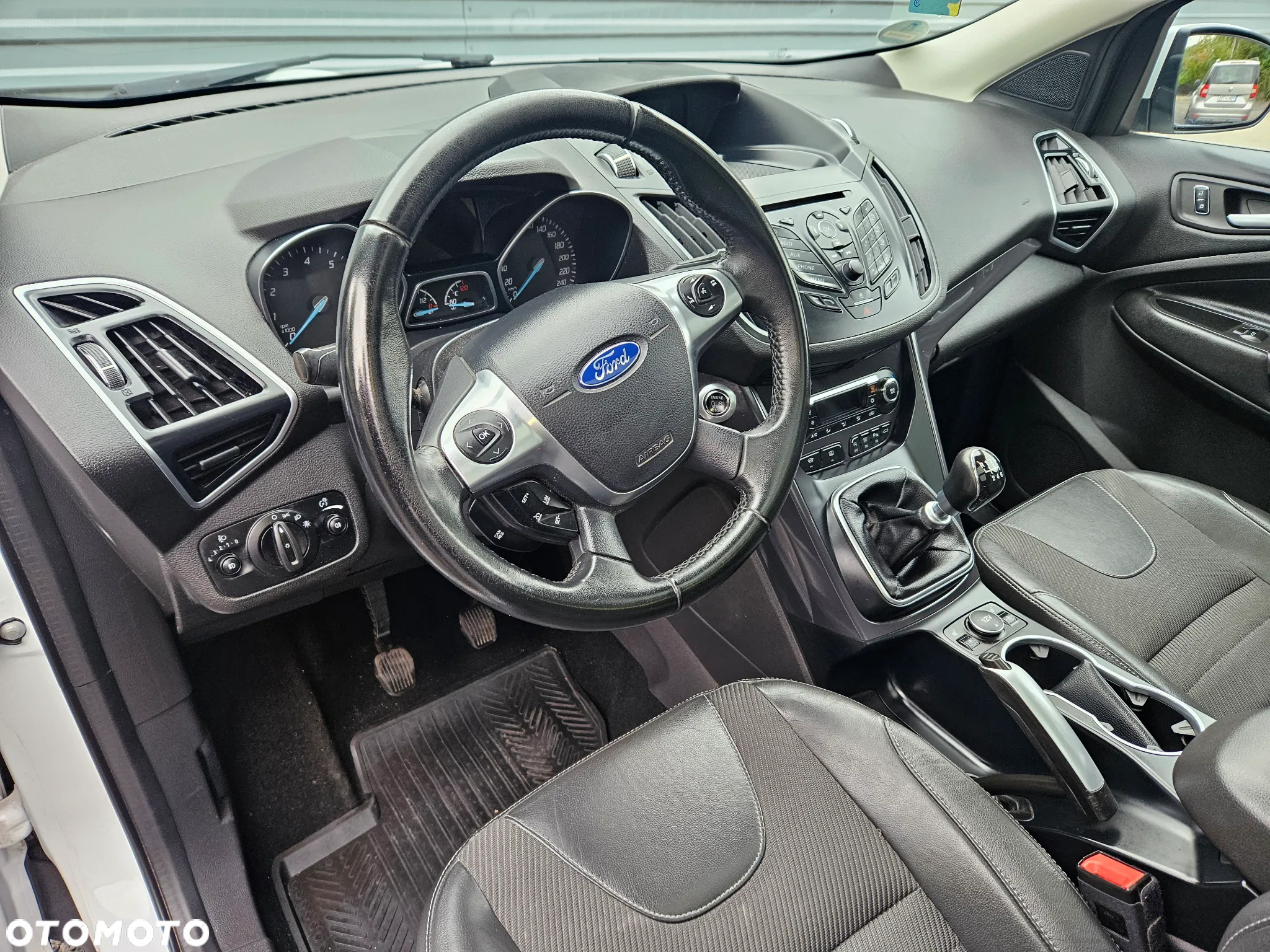Ford Kuga 1.5 EcoBoost FWD Titanium ASS - 11