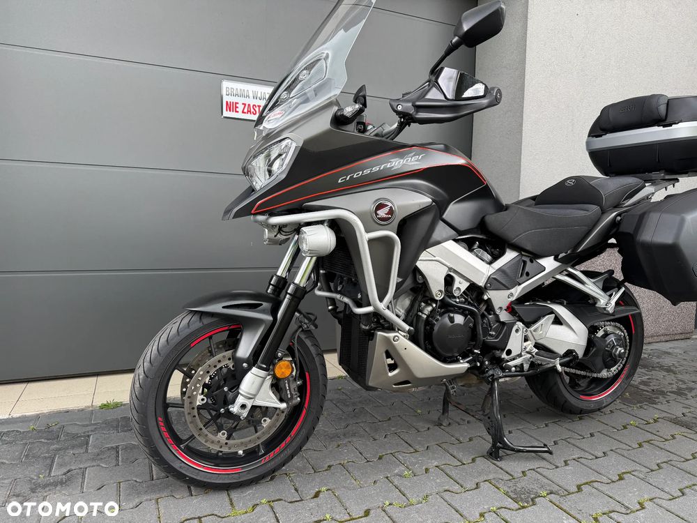 Honda VFR - 2